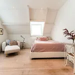 Bergen Mountain Villa, Garden & Sea Villa Bergen